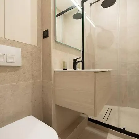 Apartament Lovely Flat In Eiffel Tower Area Paryż