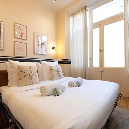 Apartament Lovely Flat In Eiffel Tower Area *